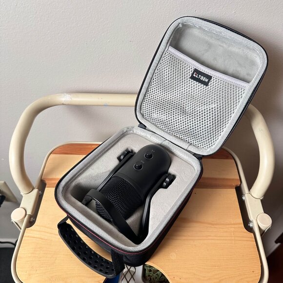 FIFINE Microphone for Streaming, Gaming Microphone, podcast - Picture 2 of 3